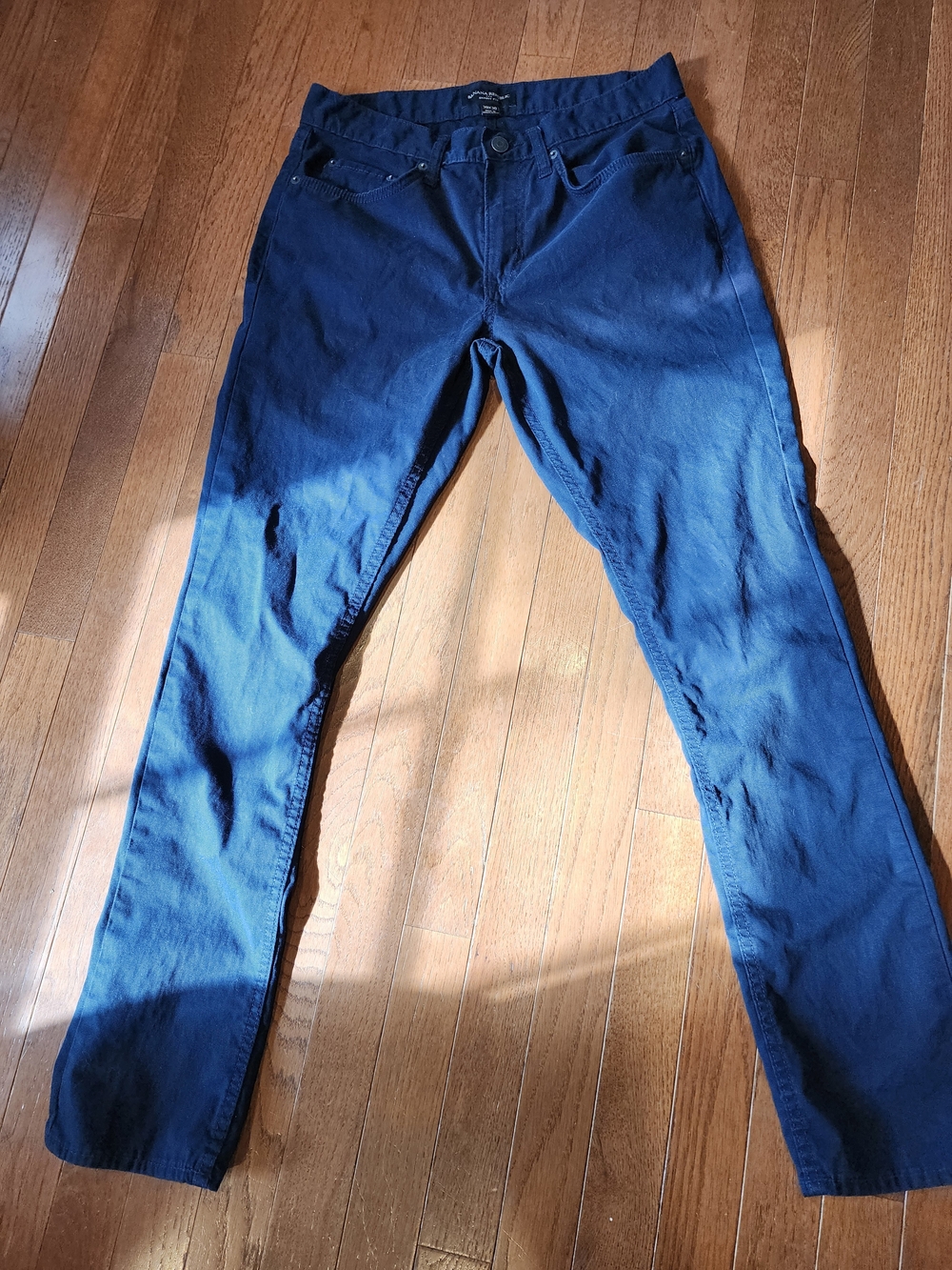 Banana Republic Straight-Leg Jeans in Navy Blue